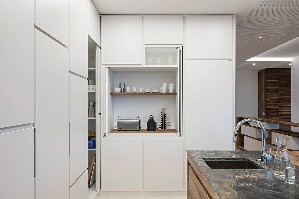 Küchenwand-Schrank-offen_DSC4269.jpg